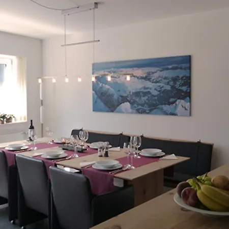 Chesa Kristella Appartement *