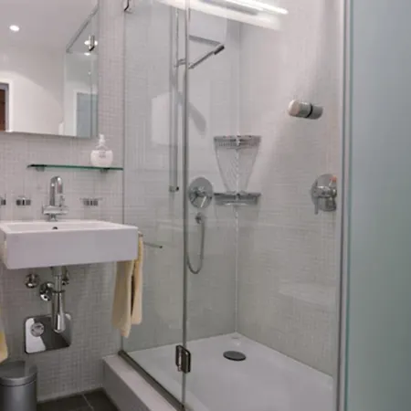 Chesa Kristella 아파트 아로사