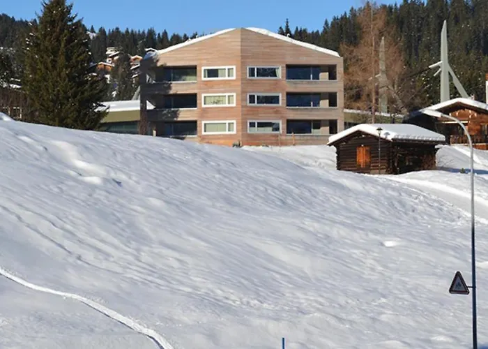 Chesa Kristella Apartmán *